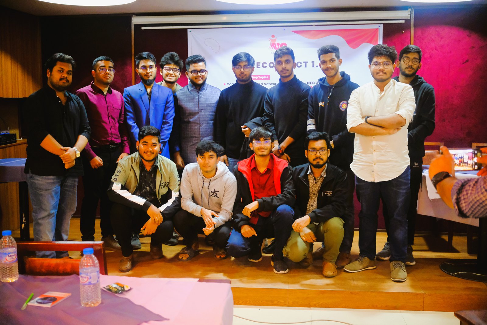 YBC-এর প্রথম দিকের আয়োজনের দলীয় ছবি